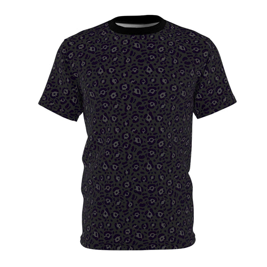 Bold Black Leopard Print T-Shirt for Casual Wear