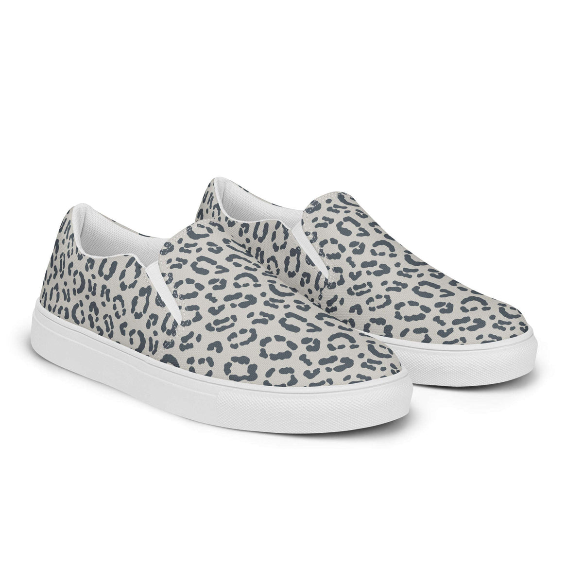Comfortable Men's Slip-On Canvas Shoes in Leopard Pattern Design
